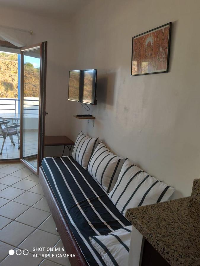 Studio Avec Piscine Et Wifi A Cabonegro Кабо-Негро Екстер'єр фото