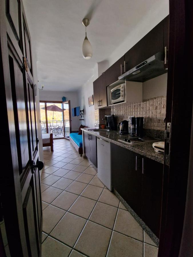 Studio Avec Piscine Et Wifi A Cabonegro Кабо-Негро Екстер'єр фото